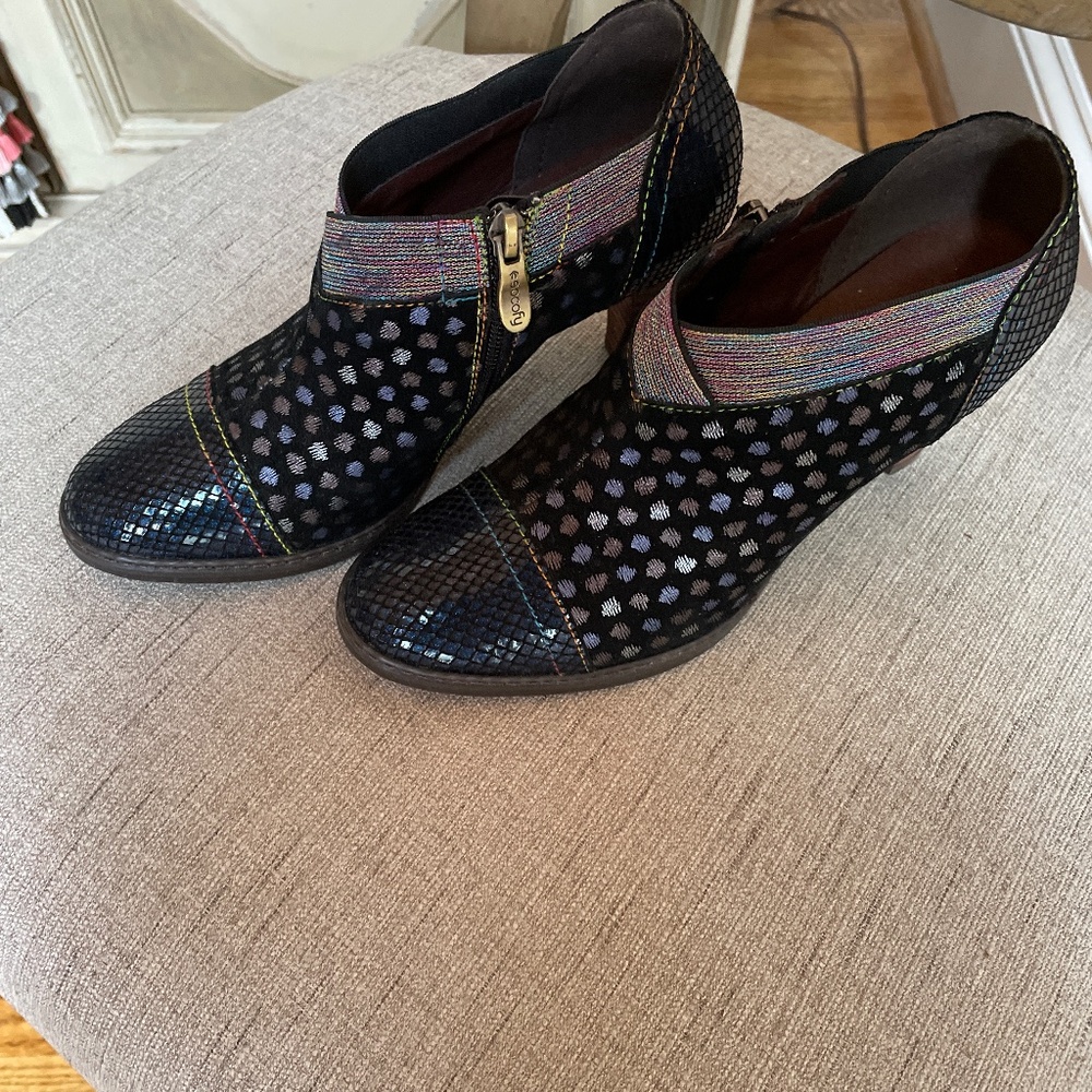 Spring Step L’Artiste Navy Booties